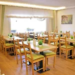Emmerich Hotell 2*
