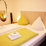 Emmerich Hotel Winningen