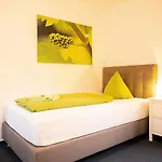 Emmerich Hotel 2*