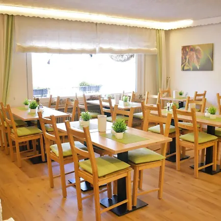 Emmerich Hotel 2*