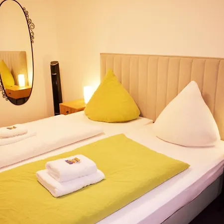 Emmerich Hotel Winningen