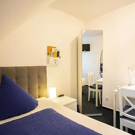 Emmerich Hotel Winningen