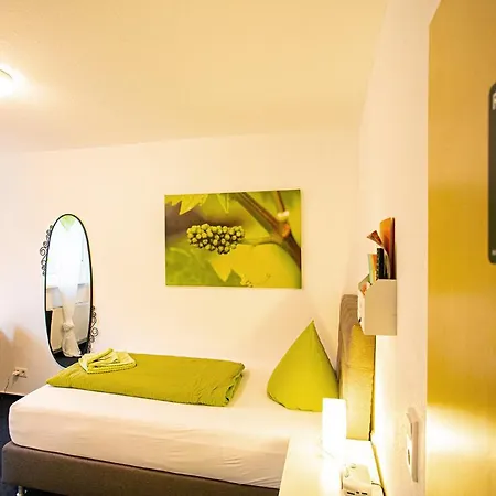 Emmerich Hotel 2*