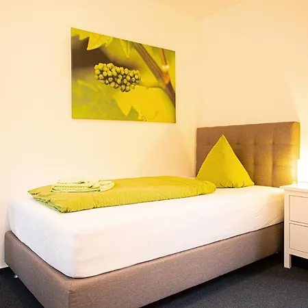 Emmerich Hotel 2*